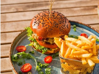 BURGER CHEFA