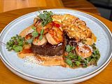 Філе міньйон «Surf&Turf» з креветками