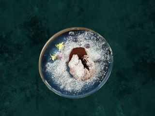 Шоколадний фондан з морозивом