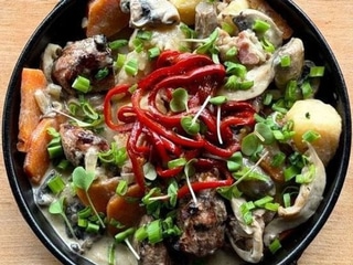 Печеня зі свіниною