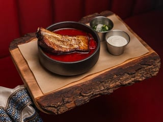 Борщ червоний з ребром