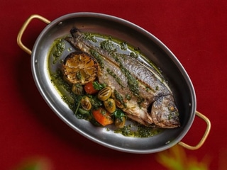 Дорадо з оливками гриль