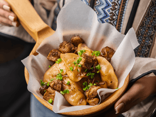 Вареники з картоплею та свіжиною