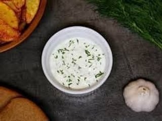 СМЕТАНКОВИЙ З ЧАСНИКОМ