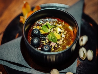 Pistaatsia creme brülee