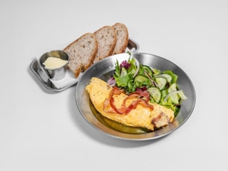 Omlet Bekon