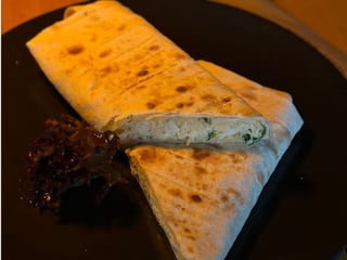 Лаваш сирний