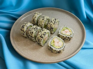 Каліфорнія з Креветкою у кунжуті