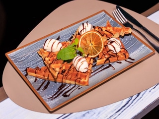 Бельгійскі вафлі з морозивом