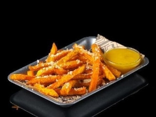 Батат фрі з пармезаном