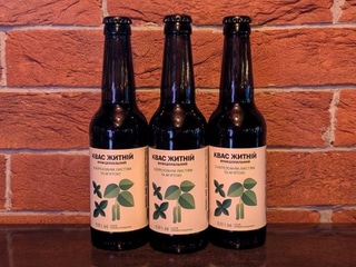 Житній квас з березовим листям та м’ятою від BerryLand