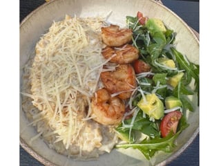 Вівсяна каша з пармезаном та креветками