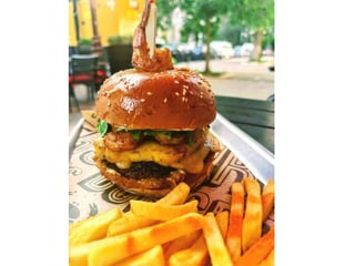 Бургер Алоха 🥩🦐🍍🍔