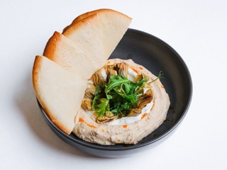 Хумусн з артішоками