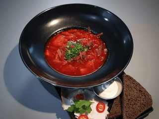 Червоний Борщ зі свининою