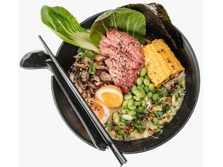 Ramen Tatar truflowy z antrykotu