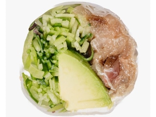 82. Sashimi-Roll Hamachi