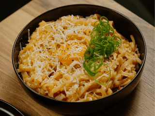 Udon Miso Carbonara z Boczkiem