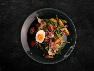 Niçoise Salad with Tuna