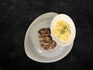 Fillet Mignon з салатом «Коул Слоу»