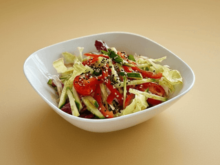 VÄRSKE SALAT (V, L, G