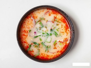Tom Kha