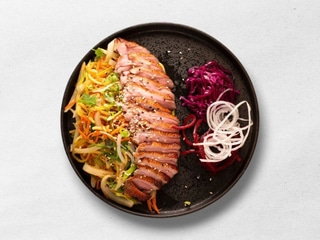 Grilled duck noodles