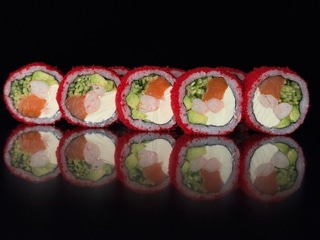 копчений лосось з креветкою