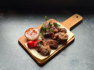 Яловичина на мангалі