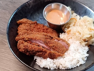 Kurczak Katsu + ryż + surówka + zupa 