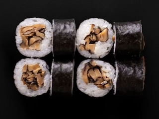 48. Hosomaki shiitake