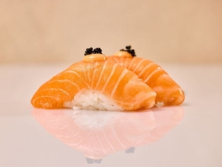 Lazac Nigiri	