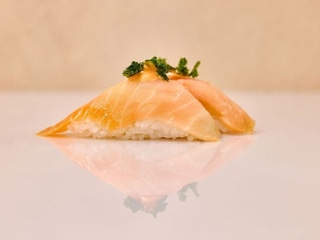 Füstöltlazac Nigiri