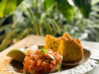 Тар тар з лосося