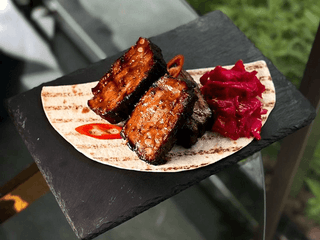 Томлені Свинні ребра з хоспера