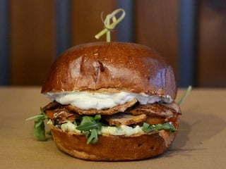 SPICES BURGER ( З АНАНАСОМ )