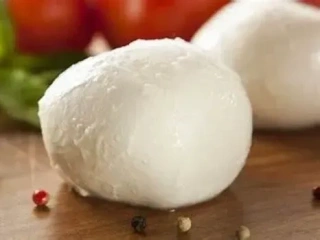 Додаток сир моцарела кульки