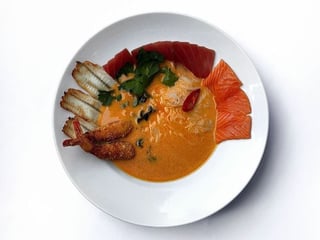 Tom yam soup (HOT)