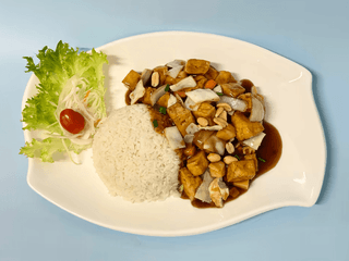 M26. Tofu kung pao s rýží 🌶️