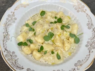 Ньоки з трюфельним Альбуро