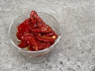 В'ялені томати