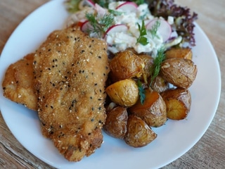 2. Chrupiący filet drobiowy w panko (120g)