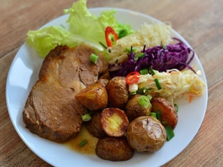 4. Pieczeń z karkówki (190g)