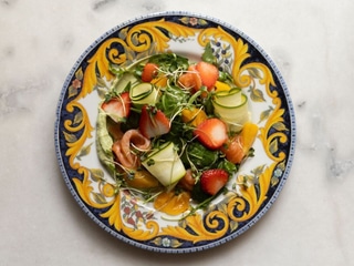 Salad with salmon, avocado mousse and strawberry