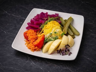 Бочкові домашні соління