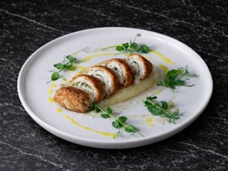 Котлета по-київськи з картоплею пюре