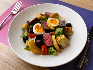 Nisuaz salad with  tuna