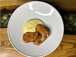 Курочка з картопляним пюре
