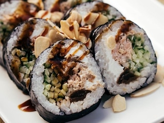 Futomaki Łosoś grill Philadelphia