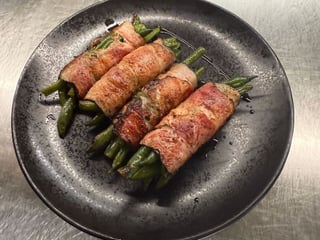 Fazolky balené ve slanině